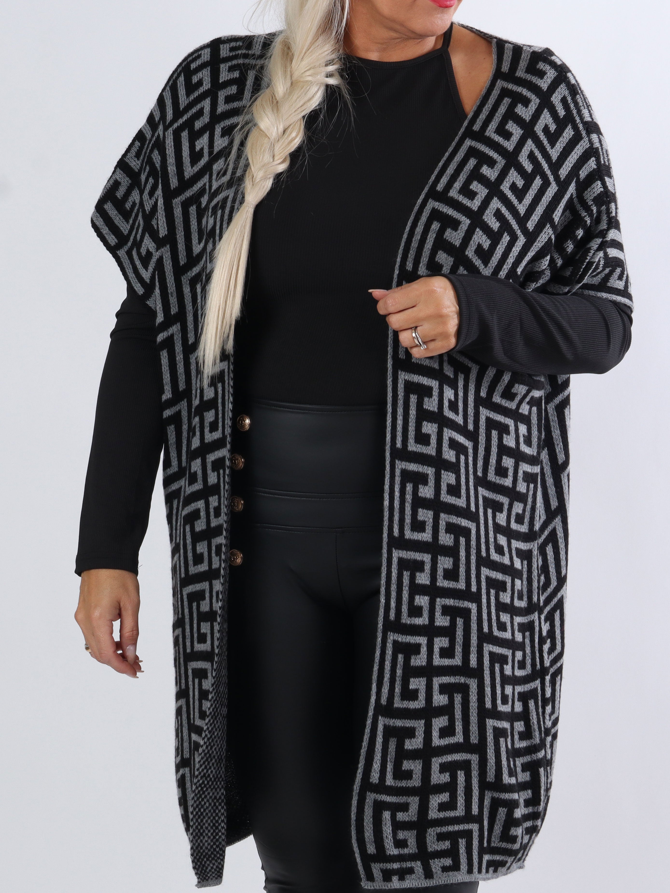 Tilly Pattern - Plus size cardigan uden ærmer